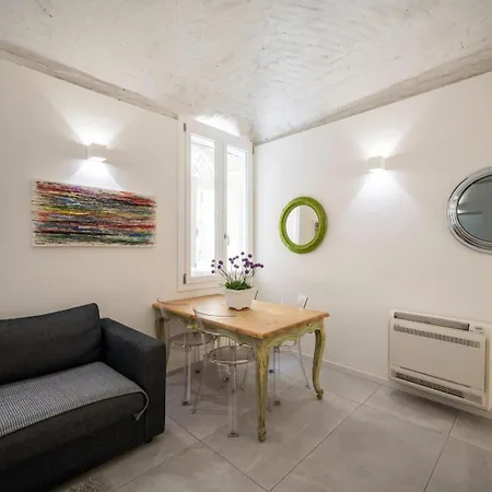 Apartment Renee - Parking Only 5 Minutes